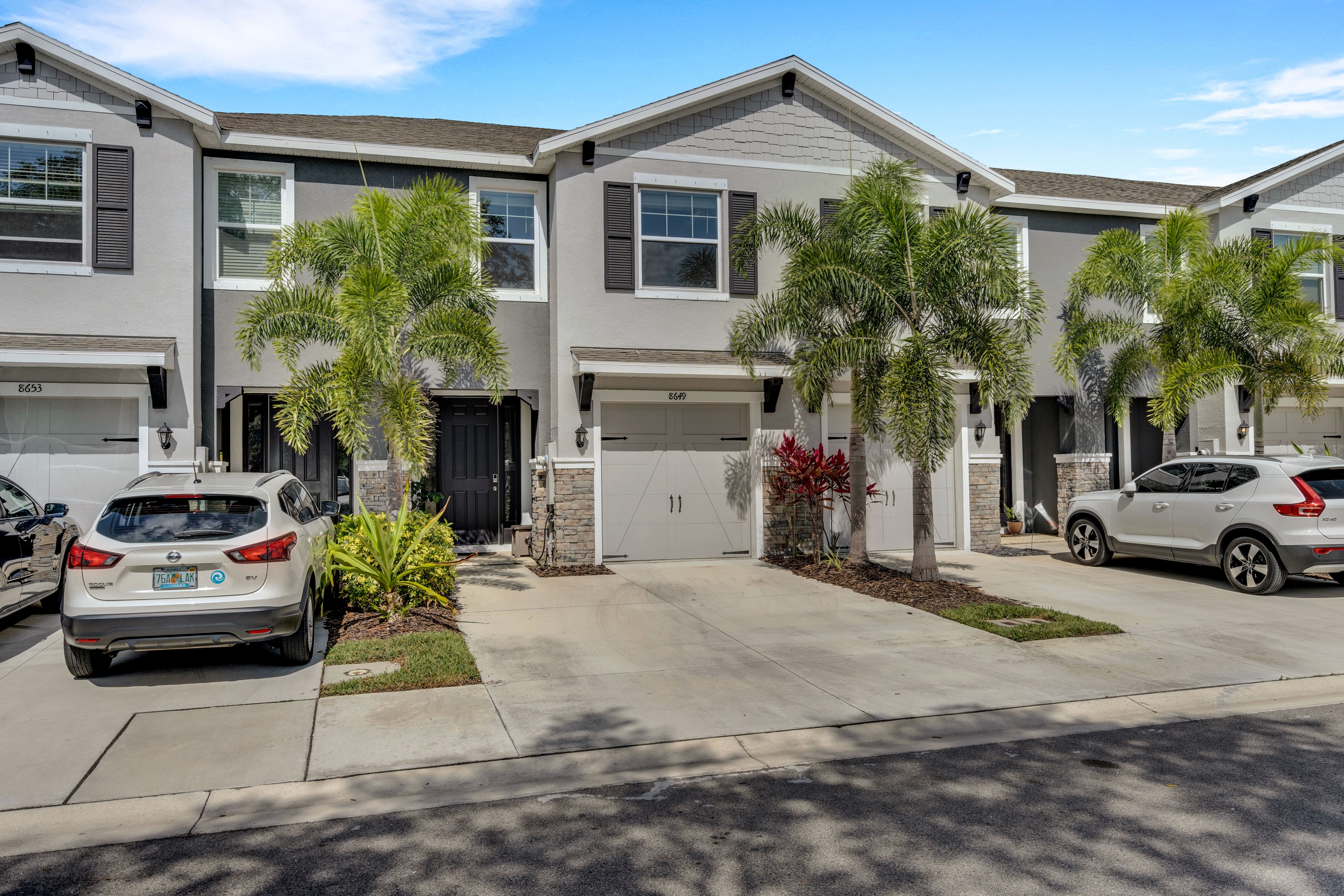 8649 Daydream Street - 1